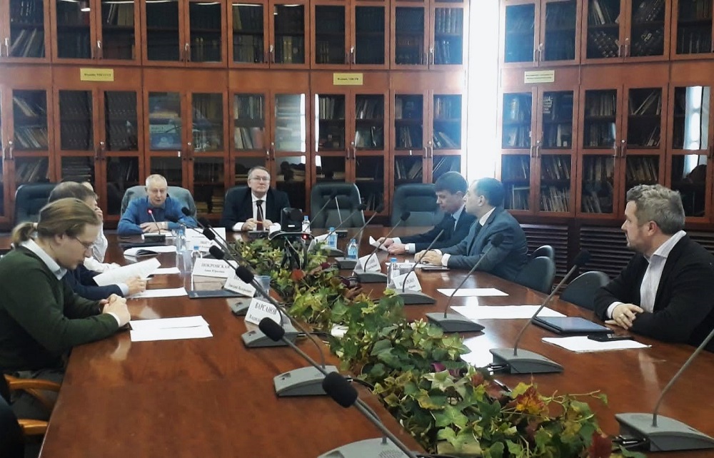 Владимир Гамза принял участие в экспертной сессии по рассмотрению инвестиционных проектов в Республике Саха (Якутия)