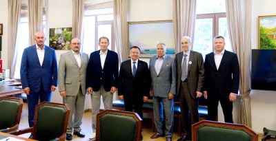 Министр строительства и ЖКХ РФ И.Э. Файзуллин провел в РСС рабочее совещание с руководителями национальных объединений
