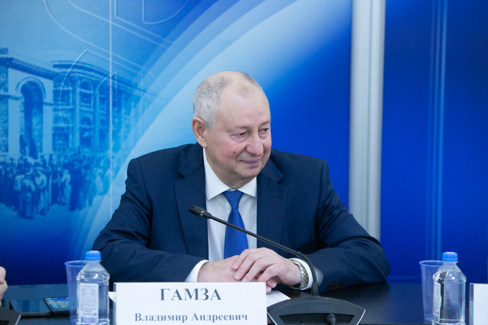 Владимир Гамза провел заседание Совета ТПП РФ по финансово-промышленной и инвестиционной политике