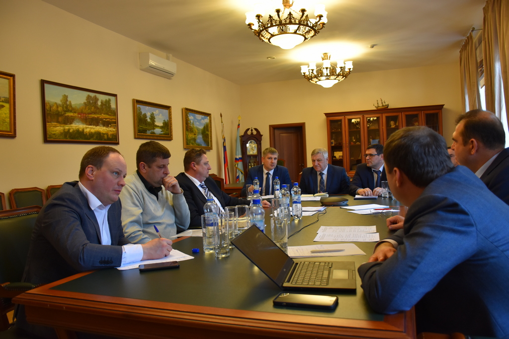 Первый Вице-президент РСС В.А. Дедюхин провел совещание  по вопросам  развития отрасли электромонтажного производства